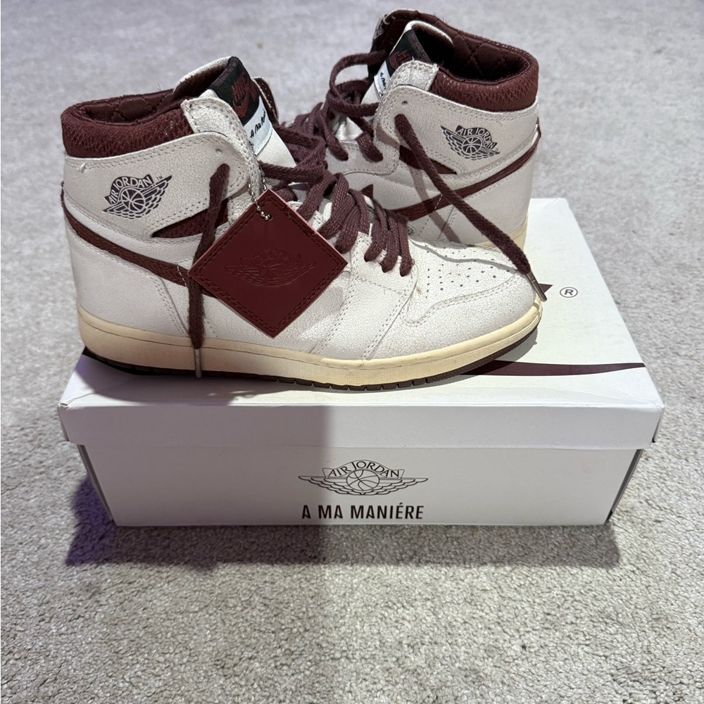 Nike Quilted Sneakers in Brown and White